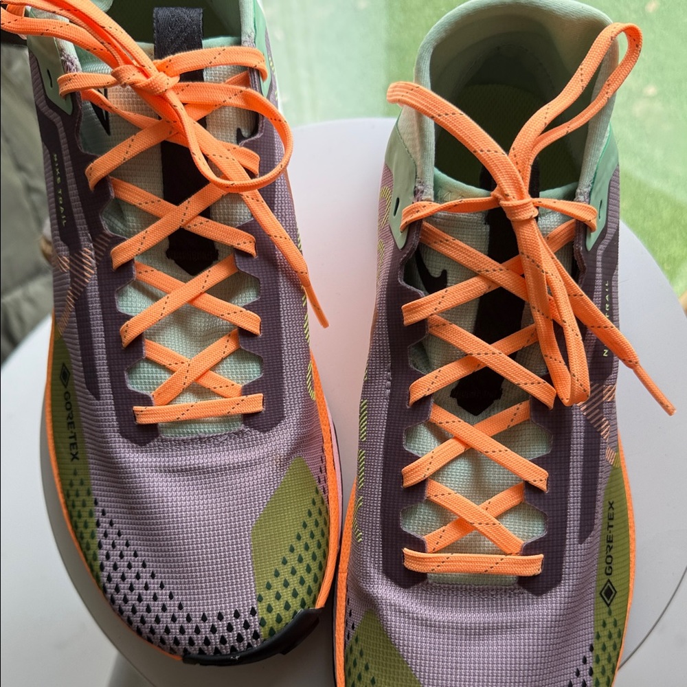 GORE-TEX NIKE Sneaker - Picture 3 of 6
